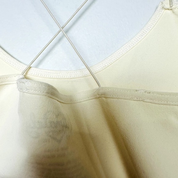 Free People Intimately NWOT Cream Scoop Neck Cami Top Size M/L - Picture 4 of 5